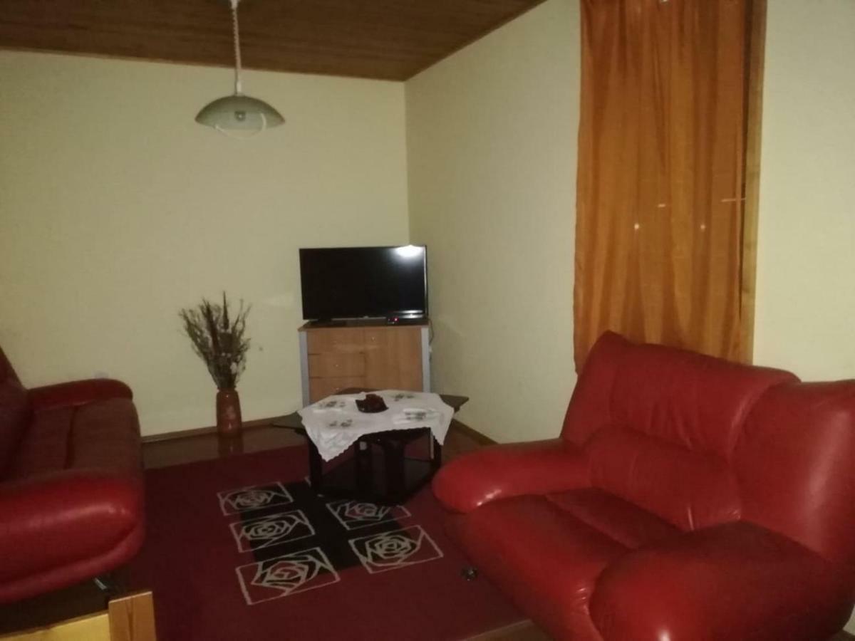 הוילה Gyomaendrőd Gitta Nyaralohaz מראה חיצוני תמונה